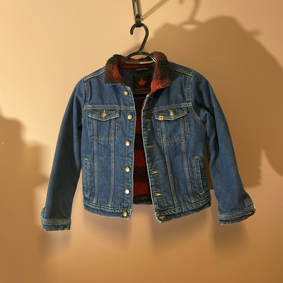 canadiana Jackets & Blazers - Women’s lined denim bomber